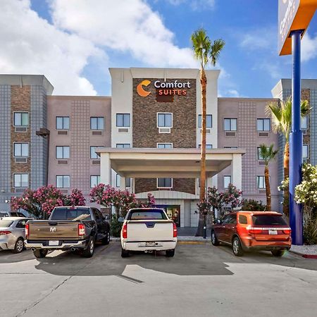 Comfort Suites Laredo Bagian luar foto