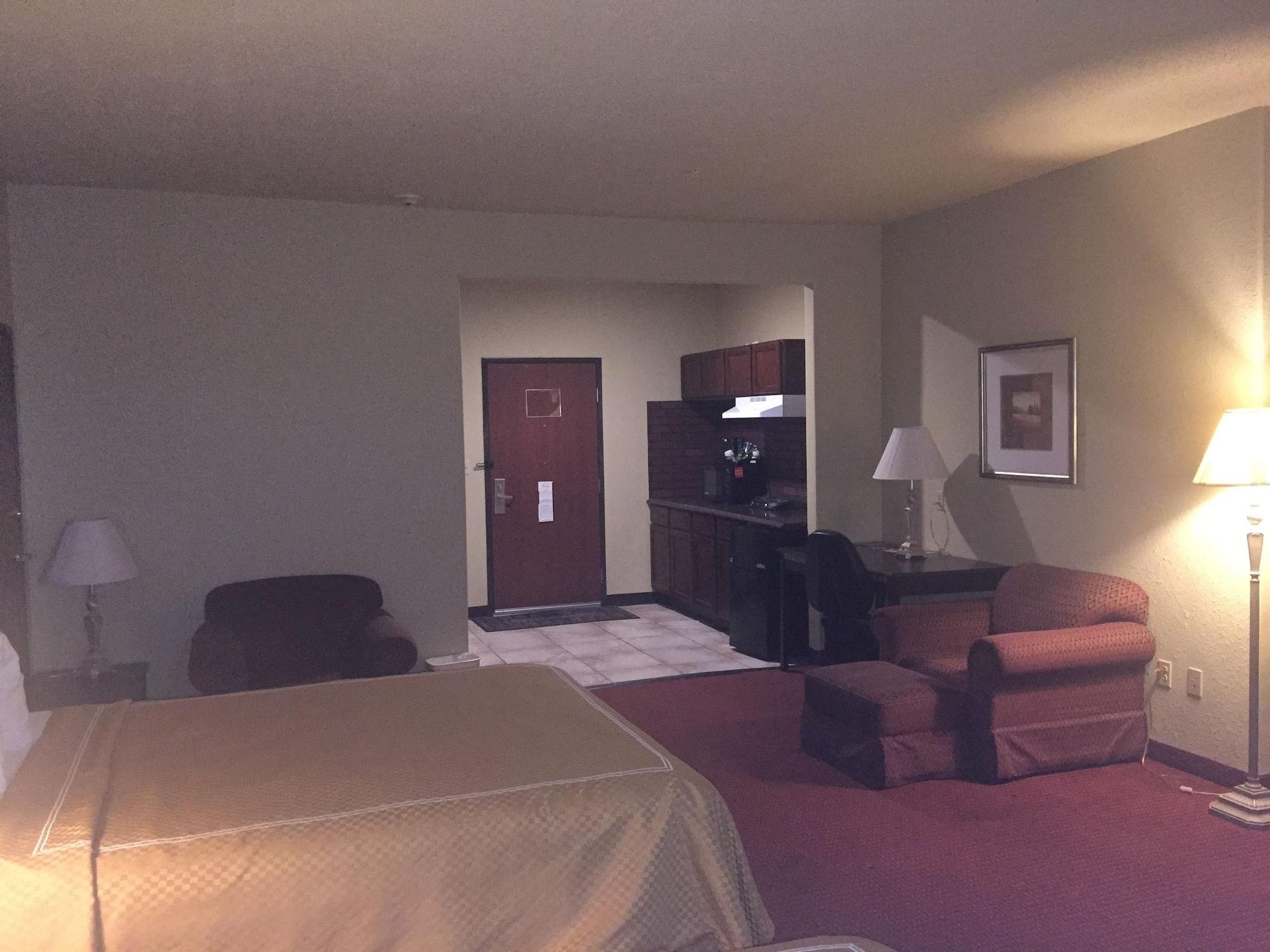 Comfort Suites Laredo Bagian luar foto