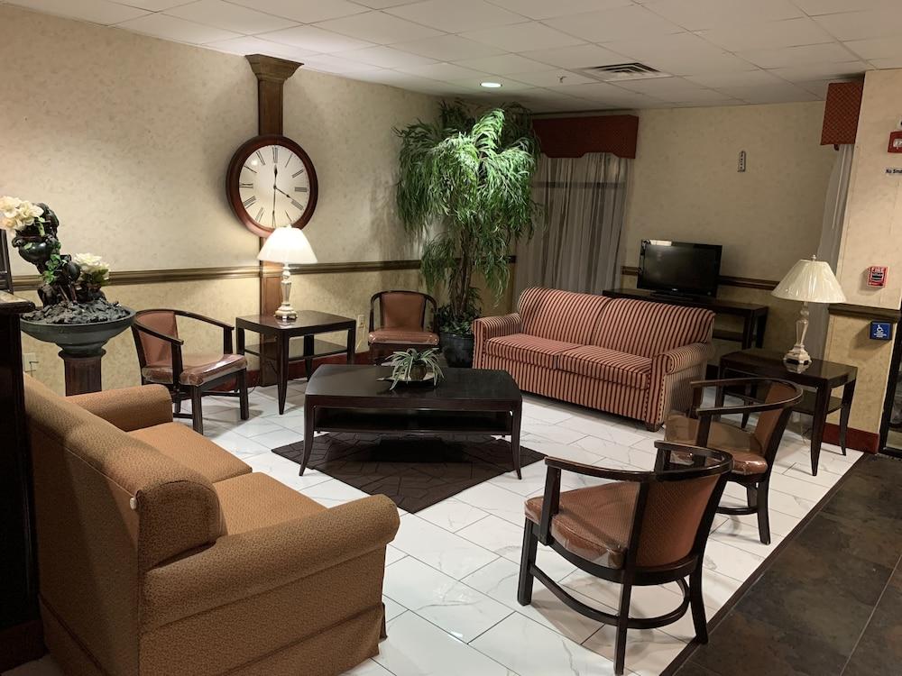 Comfort Suites Laredo Bagian luar foto