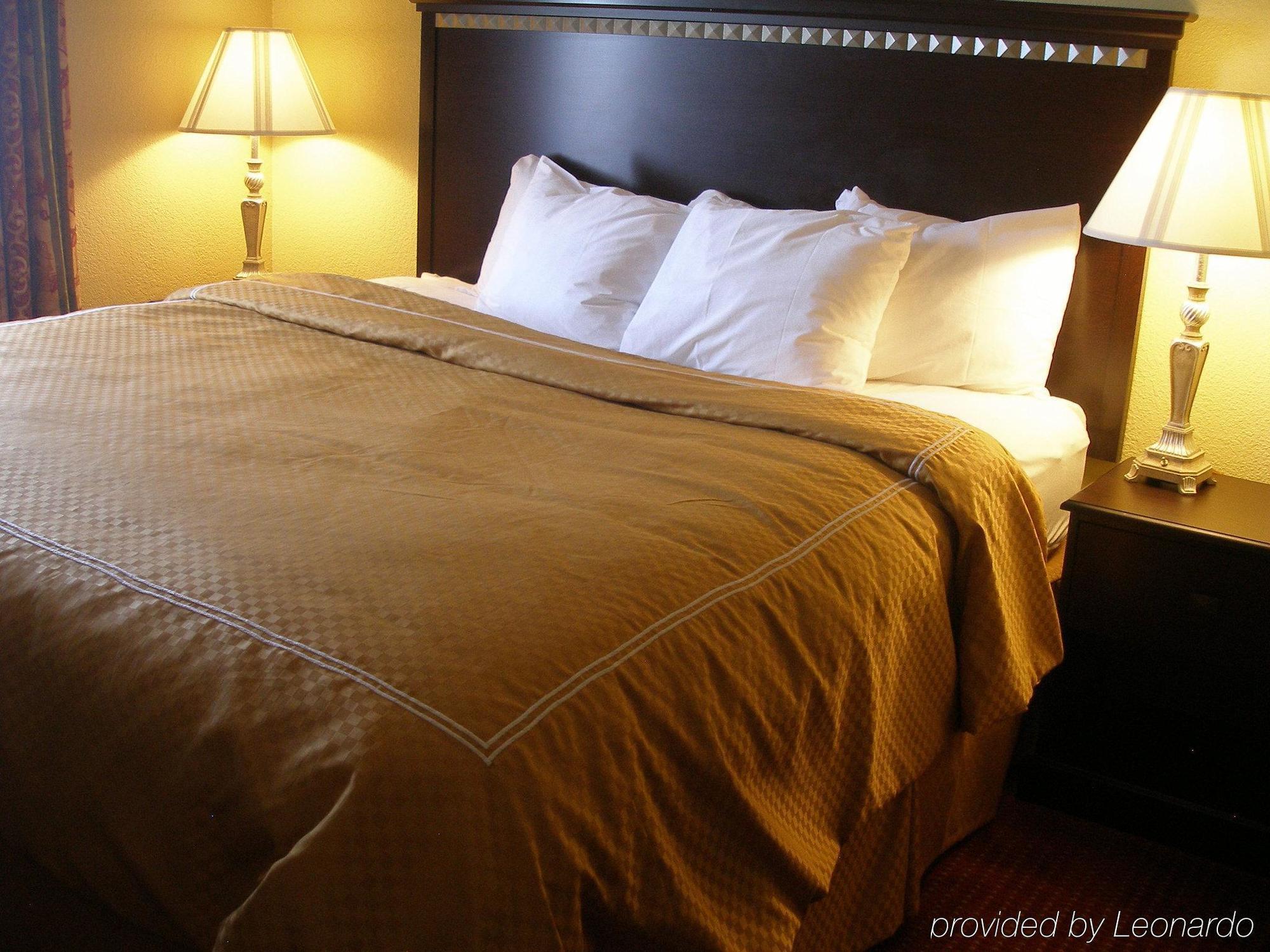 Comfort Suites Laredo Ruang foto