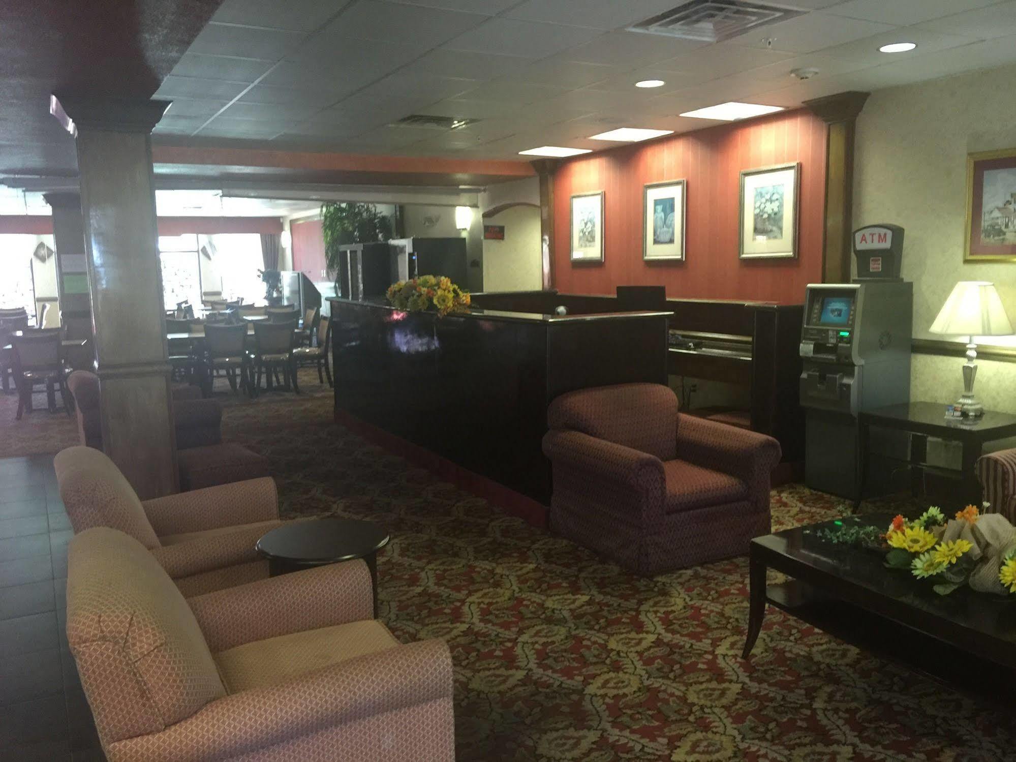 Comfort Suites Laredo Bagian luar foto